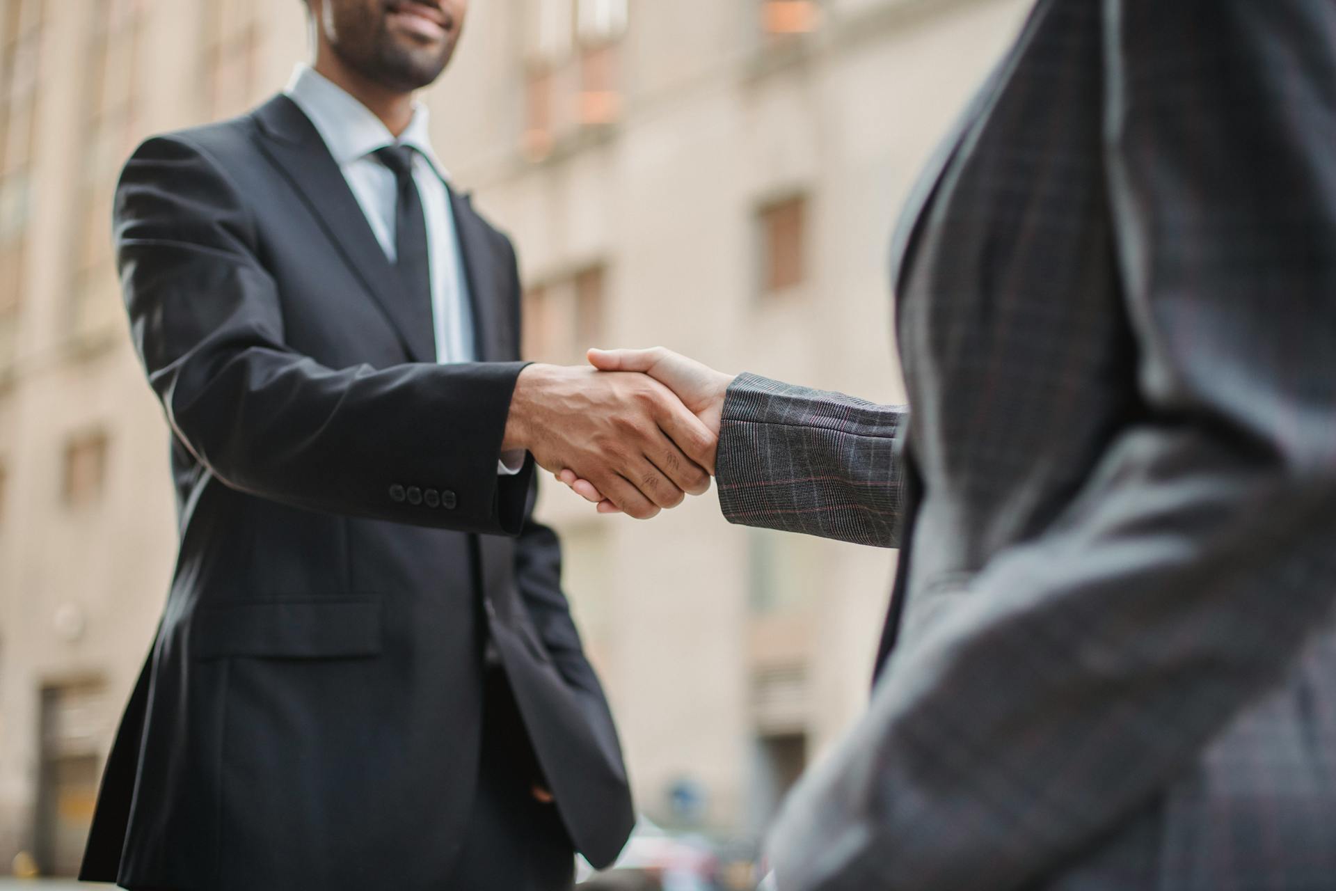 Apply to Become a Verified Business Broker